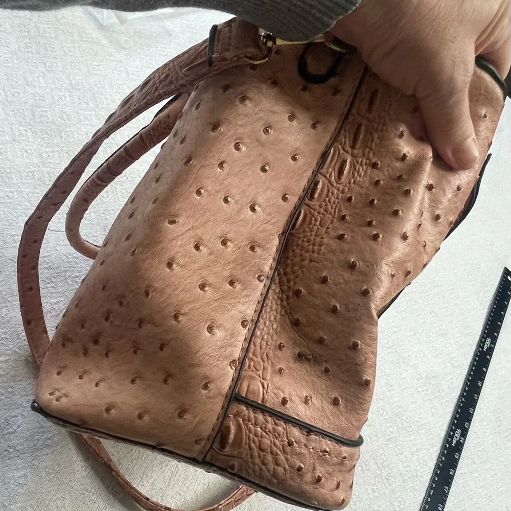 Elegant Caramel & Brown Textured‎ Handbag and Wallet Set. Shoulder